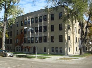 6101 N Washtenaw Ave, Chicago, IL 60659
