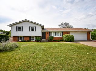 23750 Hickory Ln, Minooka, IL 60447
