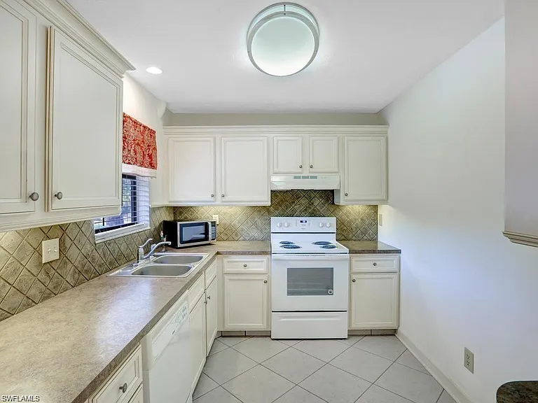 5501 Rattlesnake Hamm Rd #209 — Photo 17