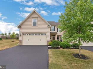 1131 Arbour Ln, Quakertown, PA 18951