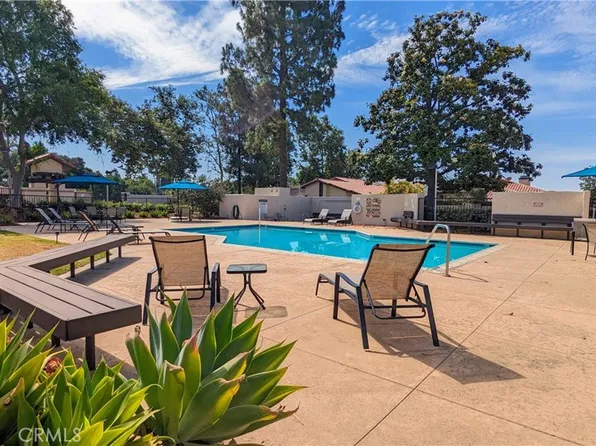 445 Willamette Ln, Claremont, CA 91711