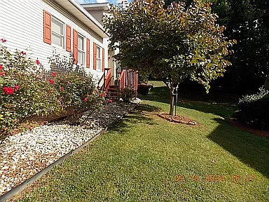 510 Kamran Dr NW — Photo 2
