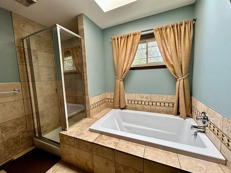 4197 Amber St — Photo 23
