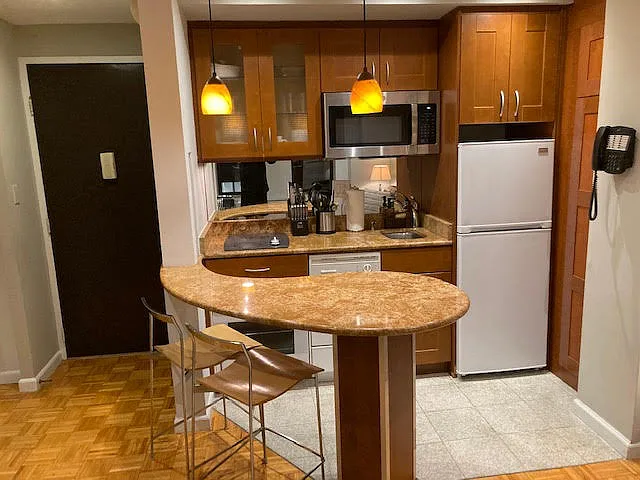 150 W 51st St #2026 — Photo 6