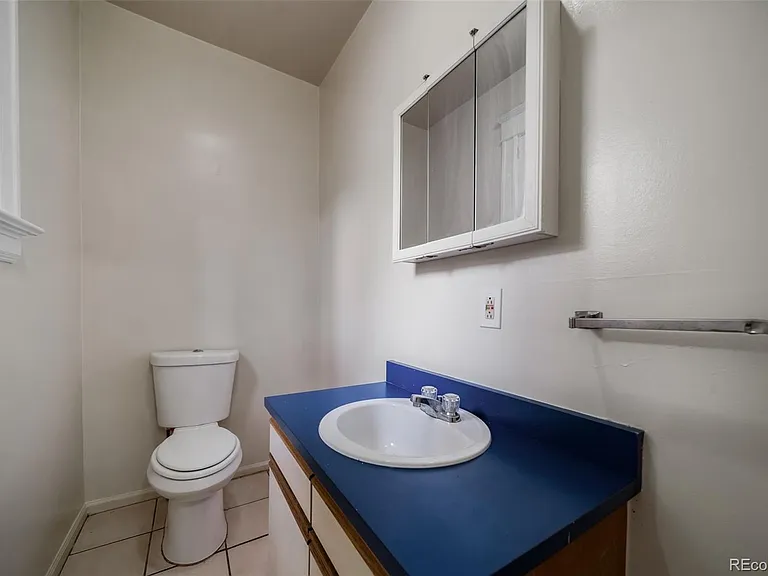 1214 E 10th Ave — Photo 21