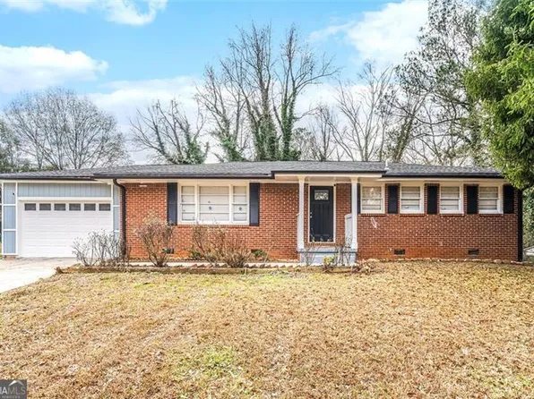 4229 Rockbridge Heights Dr, Stone Mountain, GA 30083