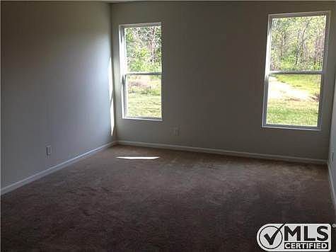 4th image of 1208 Ben Hill Blvd
