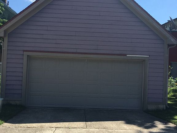3rd image of 43 Horace St