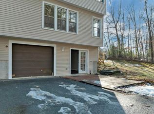 4 Kingston Way #A, Hudson, NH 03051