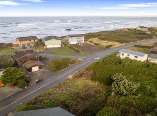 Sandy Dr, Gold Beach, OR 97444