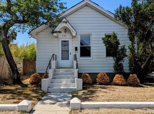 237 Beach 148th St, Far Rockaway, NY 11694