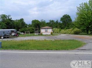 475 Main St, Mc ewen, TN 37101