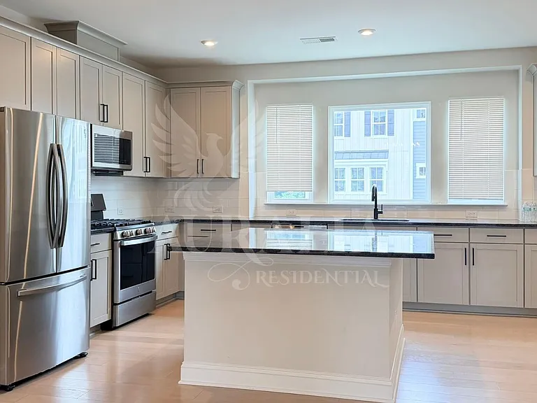 829 Amley Pl — Photo 12