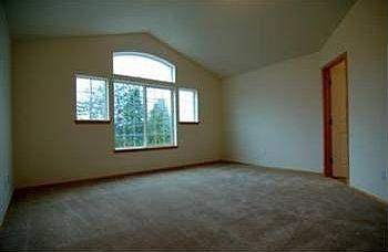 5th image of 25430 136th Ave SE