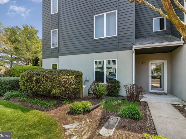 241 American Eagle Way #2401, Rehoboth Beach, DE 19971
