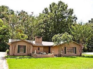 516 E Leake St, Clinton, MS 39056