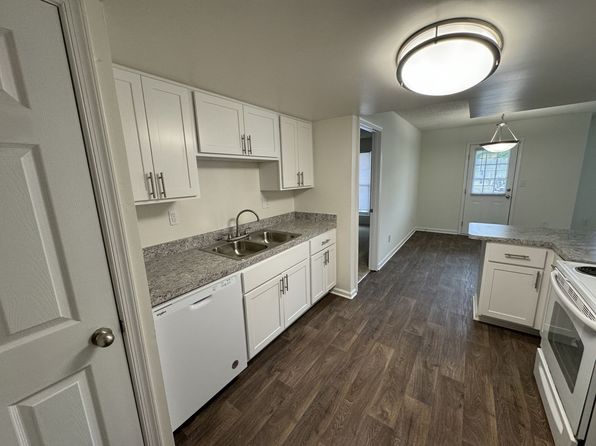 3100 Hunters Chase Dr #1101