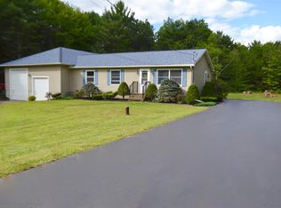 536 Progress Rd, Gloversville, NY 12078