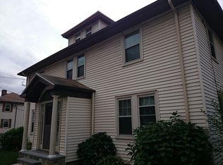 554 Lagrange St, West Roxbury, MA 02132