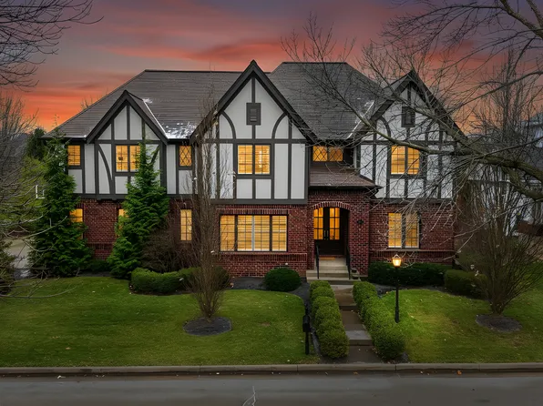 1905 W Main St, Carmel, IN 46032