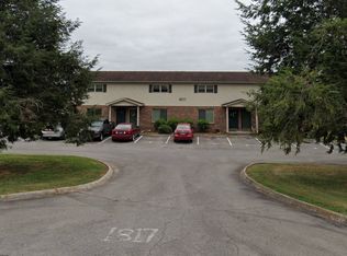 1817 Meadowland Ln #1817, Louisville, TN 37777