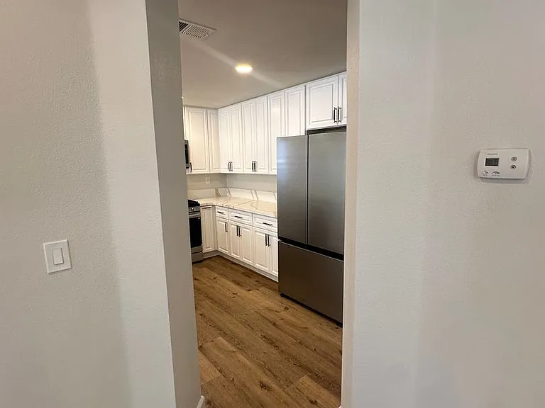 2536 Golden Sands Dr — Photo 8