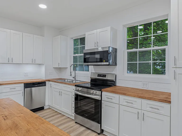 1829 Brandau St #1 — Photo 9