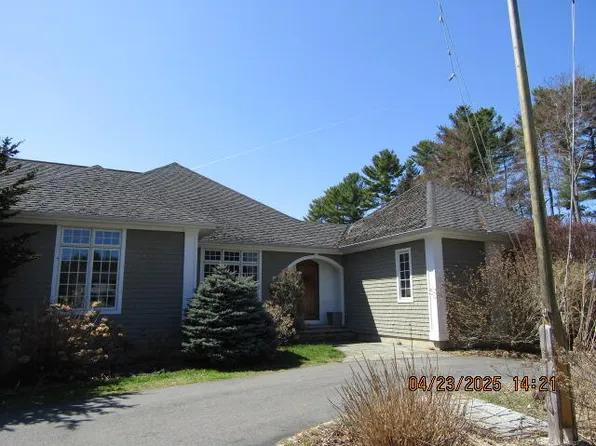 107 Lindsay Road, York, ME 03909