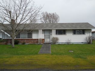 1016 NE Rhoades St, Winlock, WA 98596