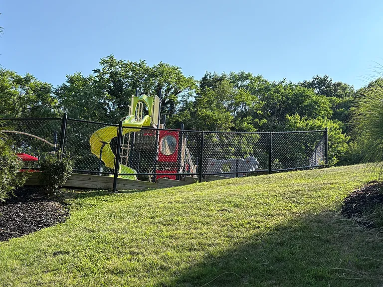 7255 Brookfalls Ter — Photo 10