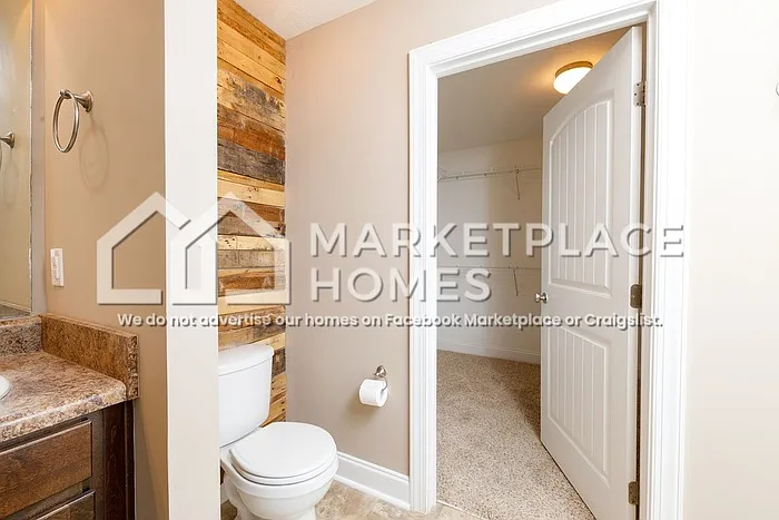 2467 Newbury Ave — Photo 20