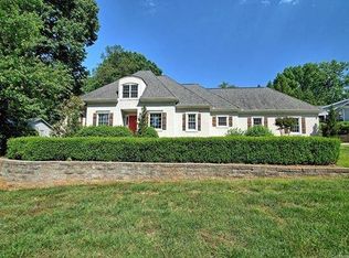 18922 Mountainview Dr, Cornelius, NC 28031