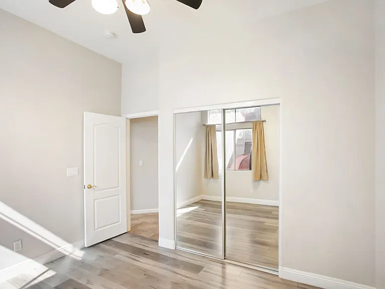10404 Pacific Sageview Ln — Photo 16