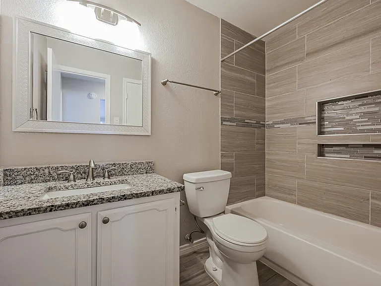 522 Chancellorsville Dr — Photo 14