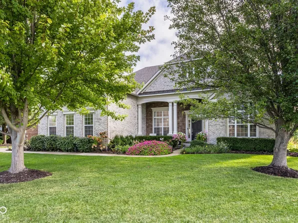 13263 Beckwith Dr, Carmel, IN 46074