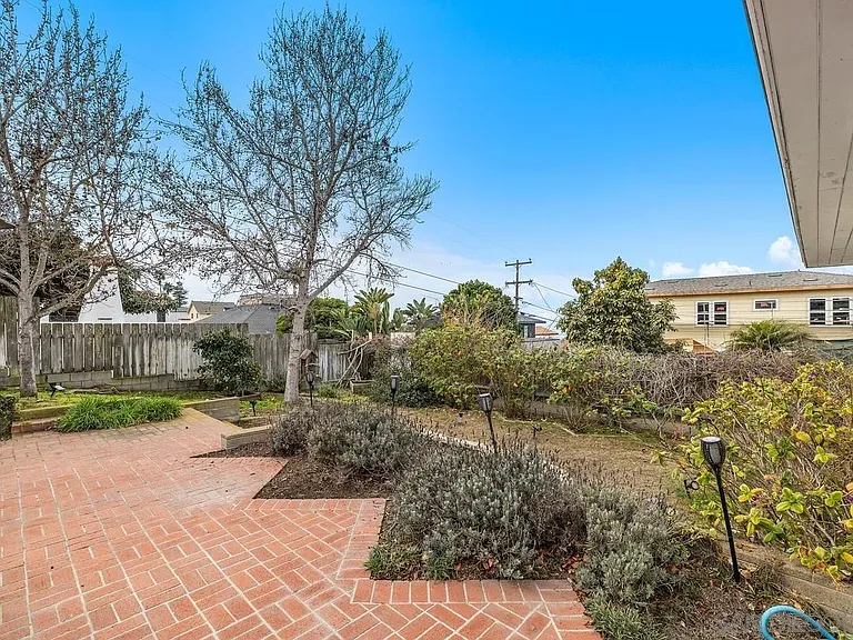 4475 Tivoli St — Photo 34