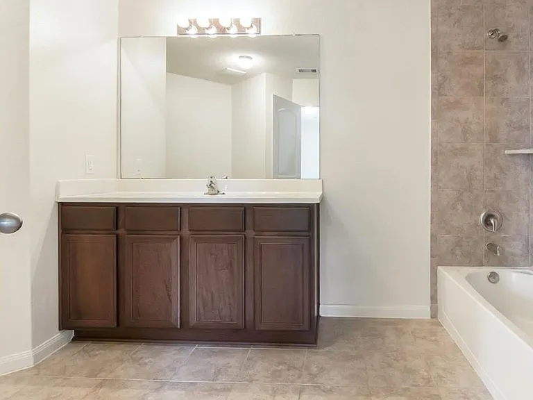 22622 Cloverland Field Dr — Photo 13