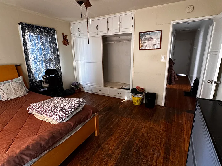5662 Myrtle Ave — Photo 8