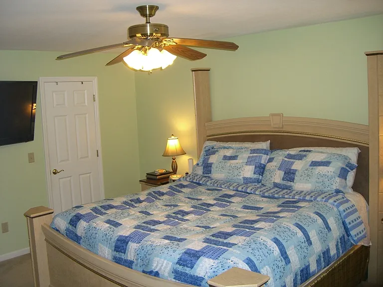 6649 Chelton Pl — Photo 8