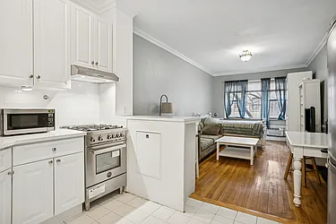 531 East 88th Street