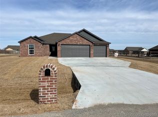 31 Hazel St, Inola, OK 74036