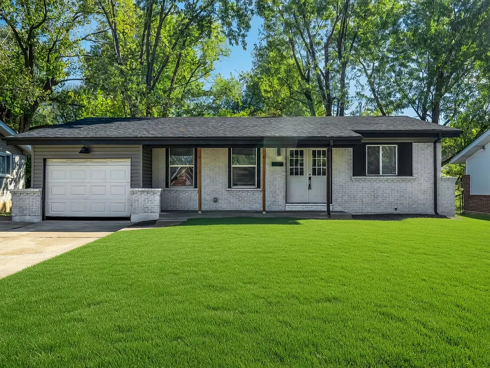2358 Vorhof Dr