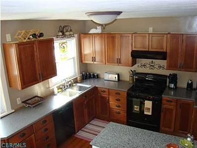 2nd image of 704 N Gay St