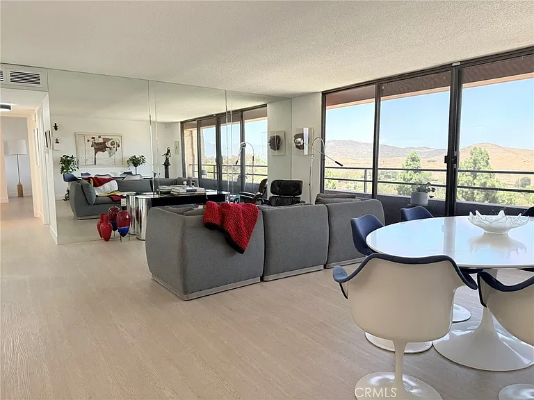 24055 Paseo Del Lago #605 — Photo 4