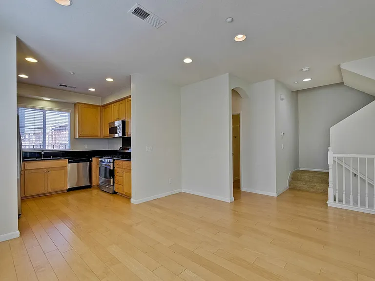 562 Saco Ter — Photo 19
