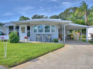 141 Paradise Ln, Auburndale, FL 33823