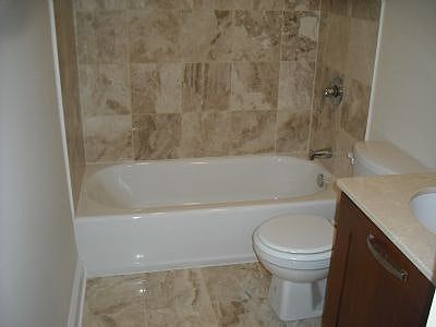 2nd image of 6935 N Oakley Ave APT 1