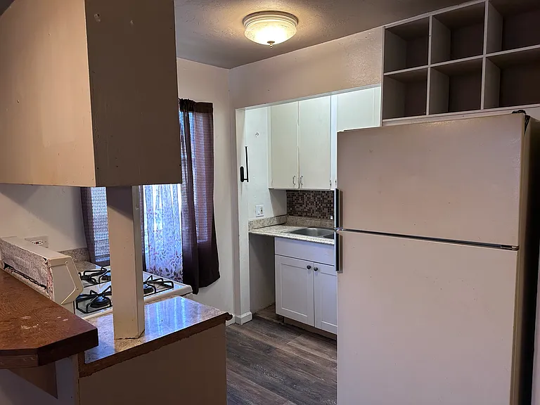 331 North St #4 — Photo 8
