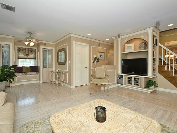 4th image of 659 Priscilla Pl