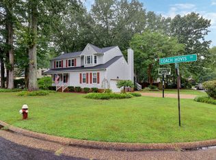 109 Coach Hovis Dr, Yorktown, VA 23693